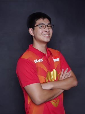 Ethan Poh Headshot