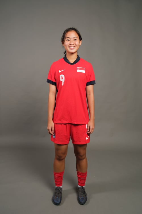 Danelle Tan Li Ern Headshot