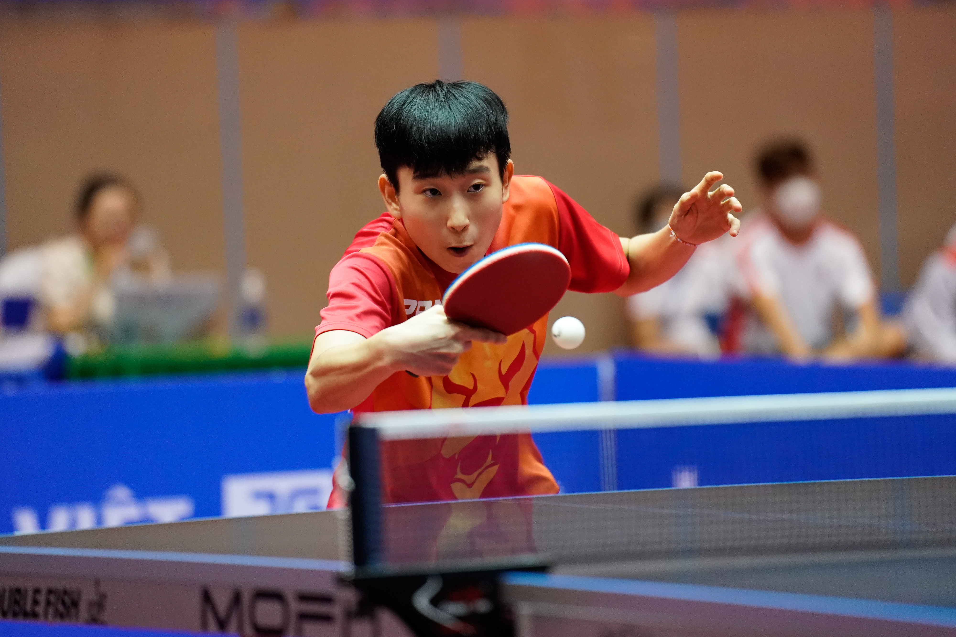 Zhou Jingyi